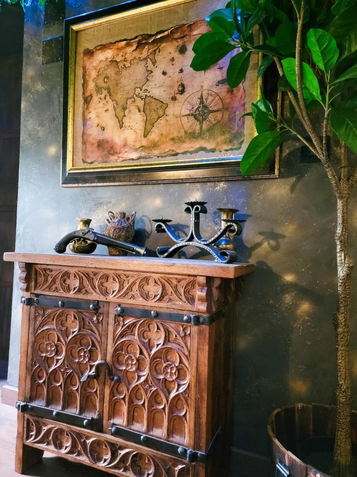 Le Repaire Des Pirates Logement Magique Sainte-Croix-en-Plaine Luaran gambar